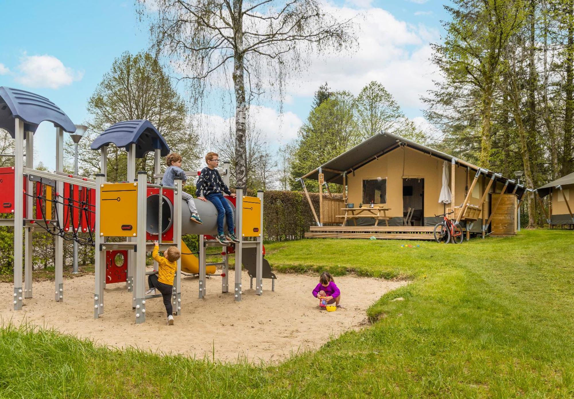 Ardennen Camping Bertrix Luaran gambar