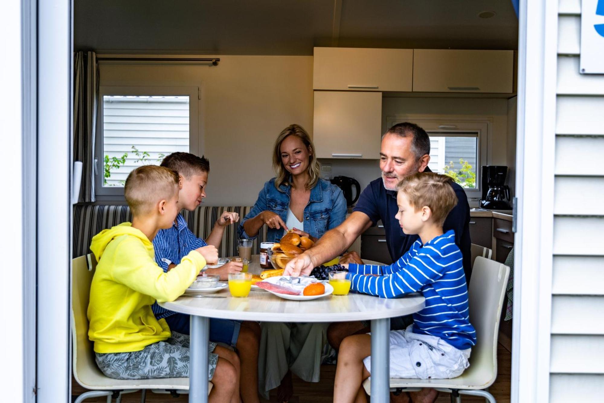 Ardennen Camping Bertrix Luaran gambar